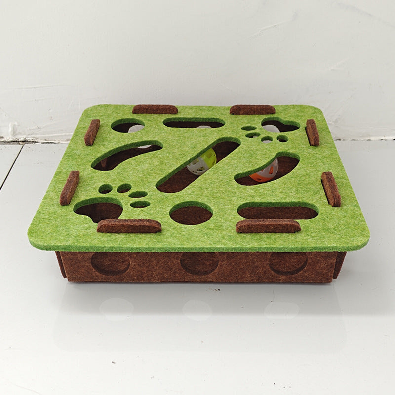 Interactive Felt Maze Toy for Your Cats
