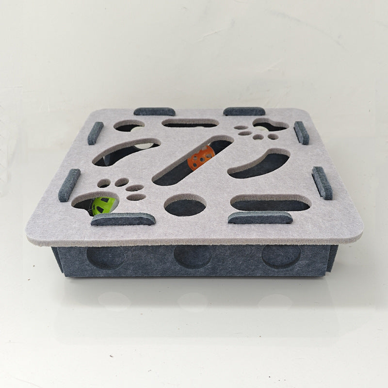 Interactive Felt Maze Toy for Your Cats